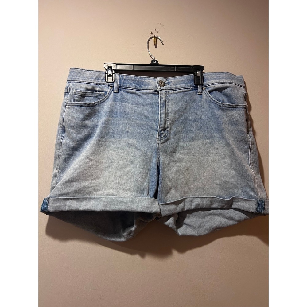 Lularoe Plus Size 40 2X Jean Denim Roll Cuff Elastic Waist Light Wash Shorts